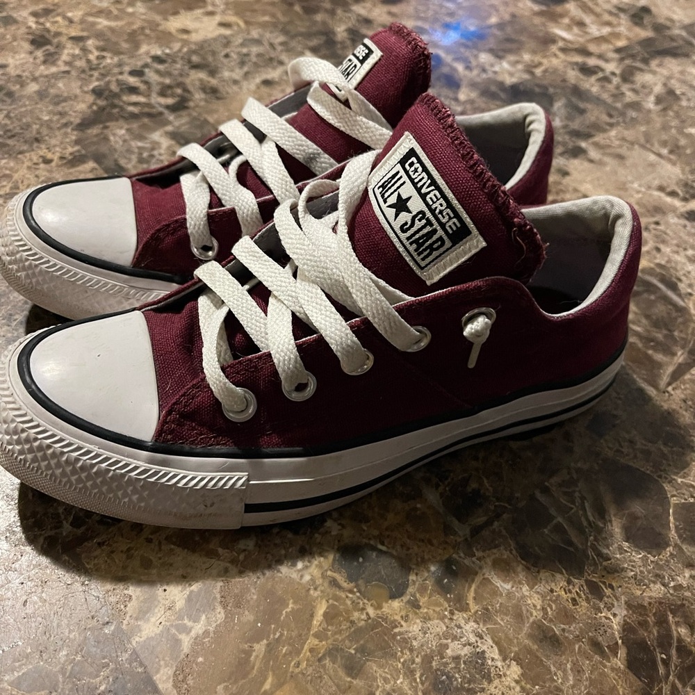 Converse Low Top Sneakers in Burgundy with White Accents